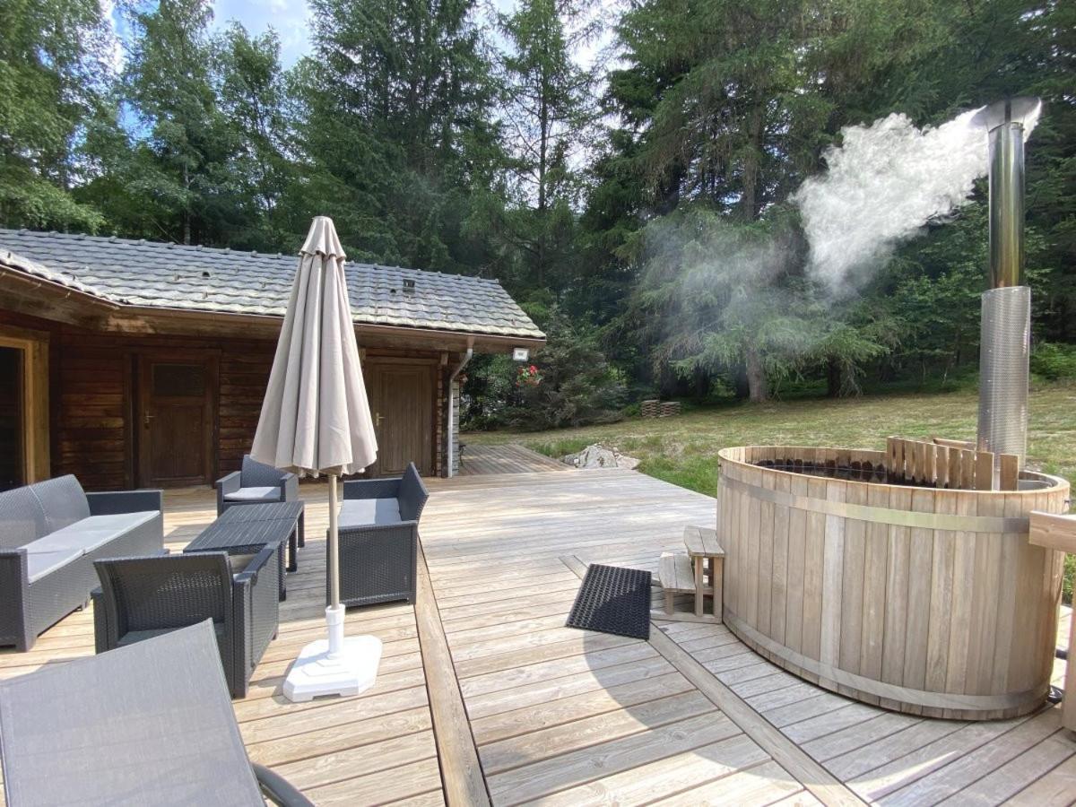 Le Fishing Lodge Chalet En Bois Avec Bain Nordique ลาแบรส ภายนอก รูปภาพ