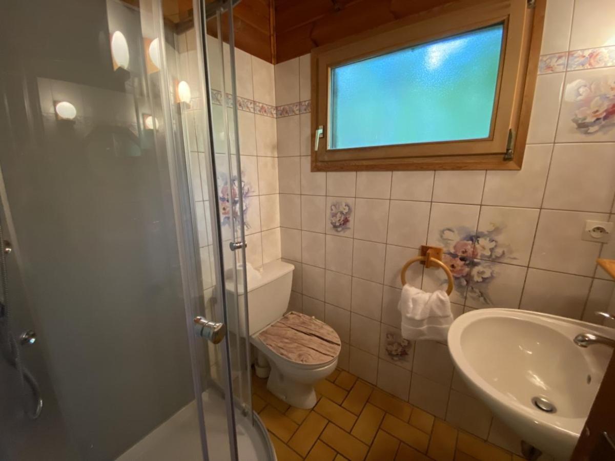 Le Fishing Lodge Chalet En Bois Avec Bain Nordique ลาแบรส ภายนอก รูปภาพ